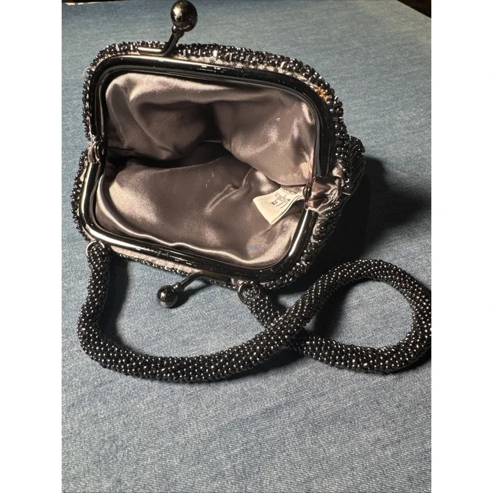 La Regale Black Beaded Evening Bag Vintage Kiss Lock Cocktail Purse Hand Beaded